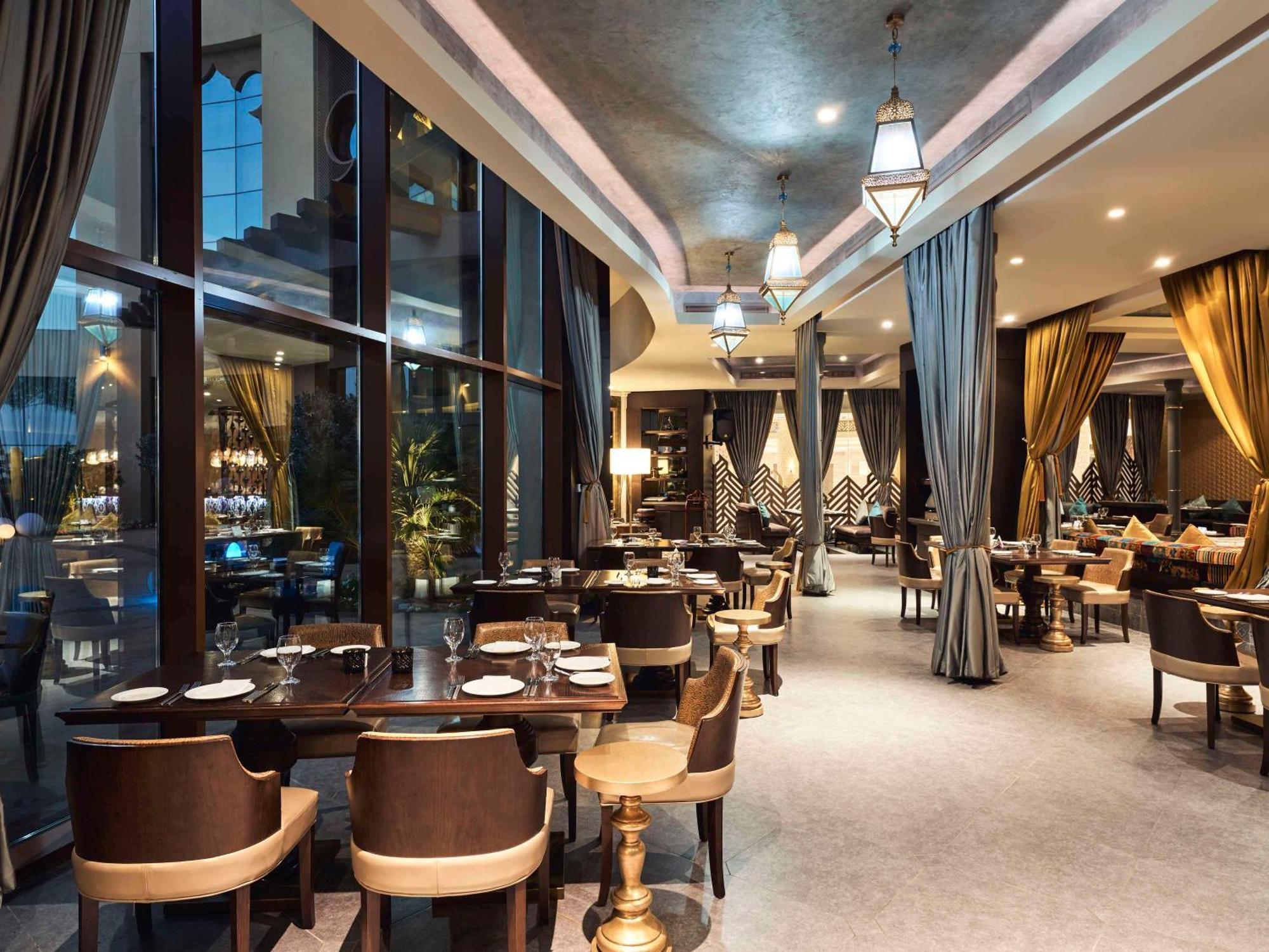 Fairmont Ajman Hotel Ngoại thất bức ảnh The interior of the restaurant