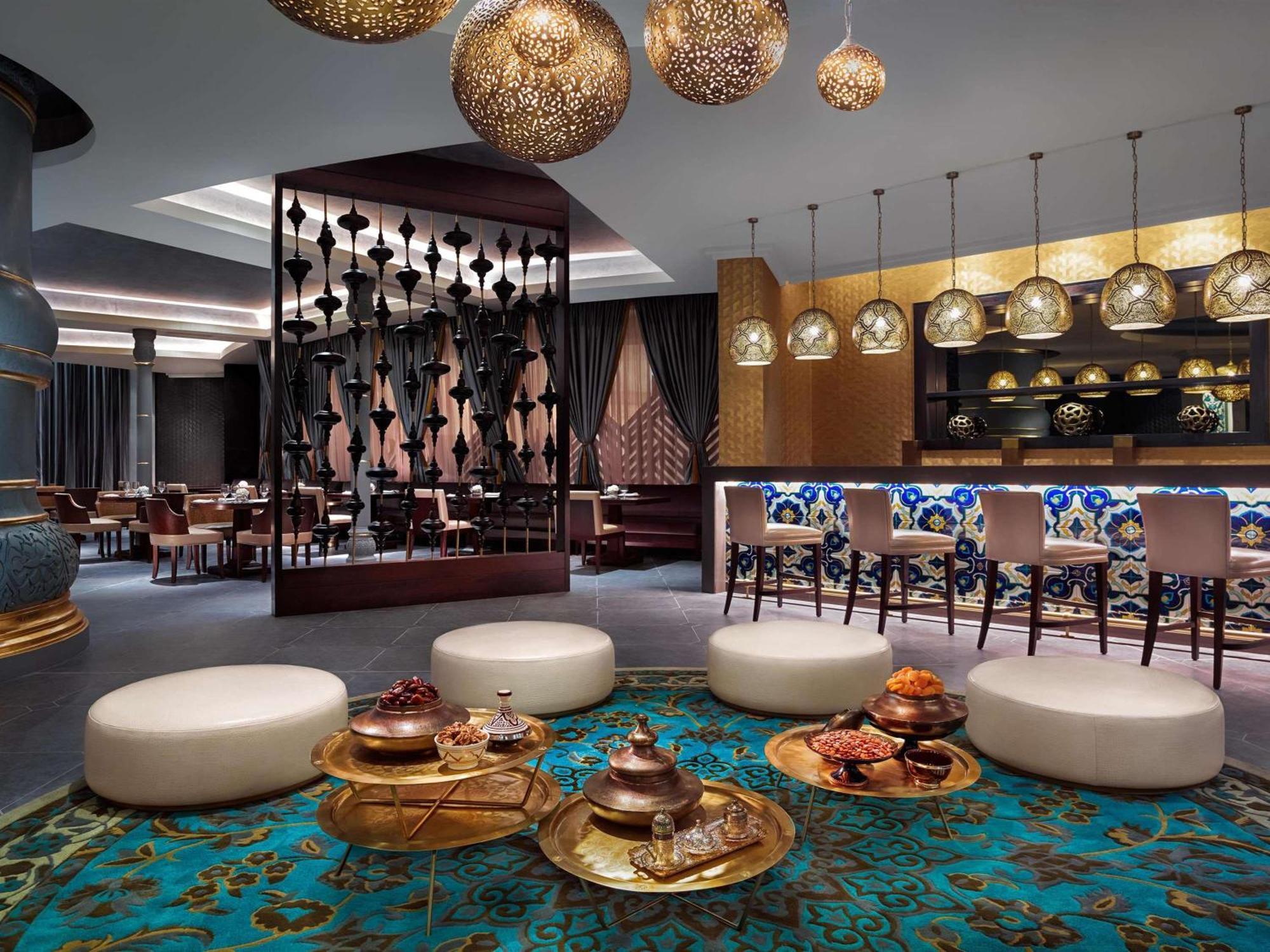 Fairmont Ajman Hotel Ngoại thất bức ảnh The lounge at the airport