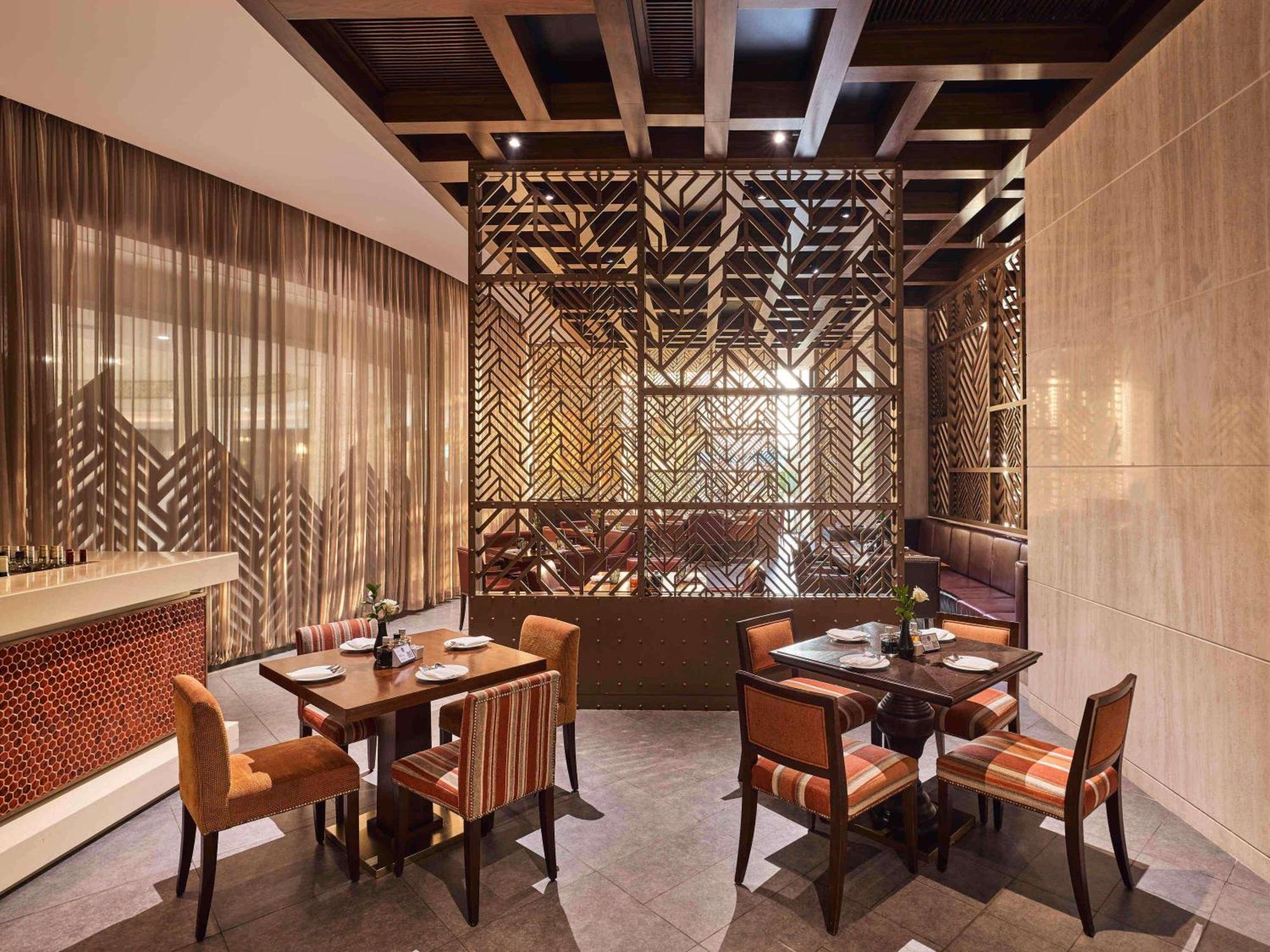 Fairmont Ajman Hotel Ngoại thất bức ảnh The interior of the restaurant