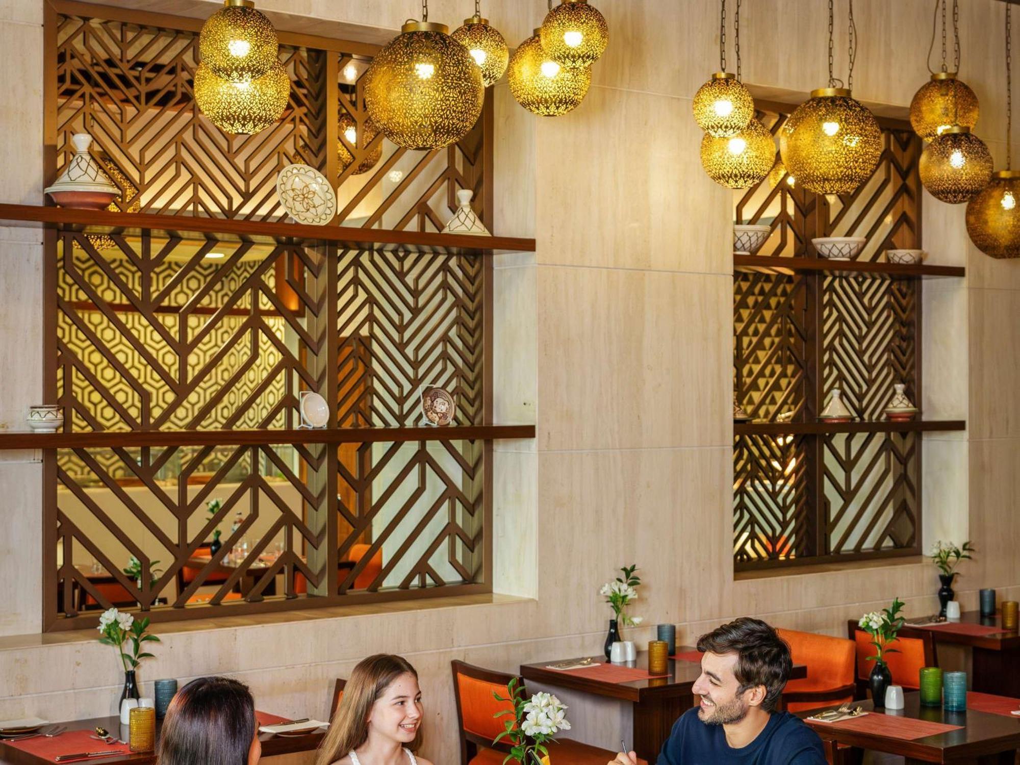 Fairmont Ajman Hotel Ngoại thất bức ảnh The restaurant